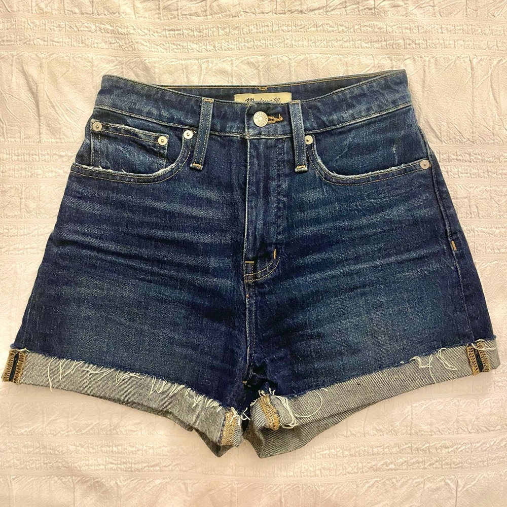 Madewell Curvy Denim Shorts Size 25